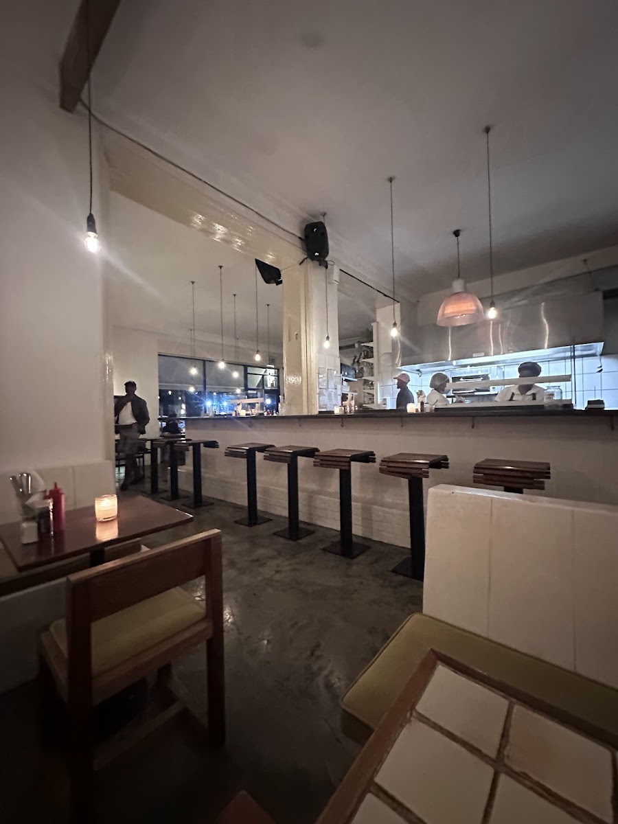 Clarke's Bar & Dining Room-3