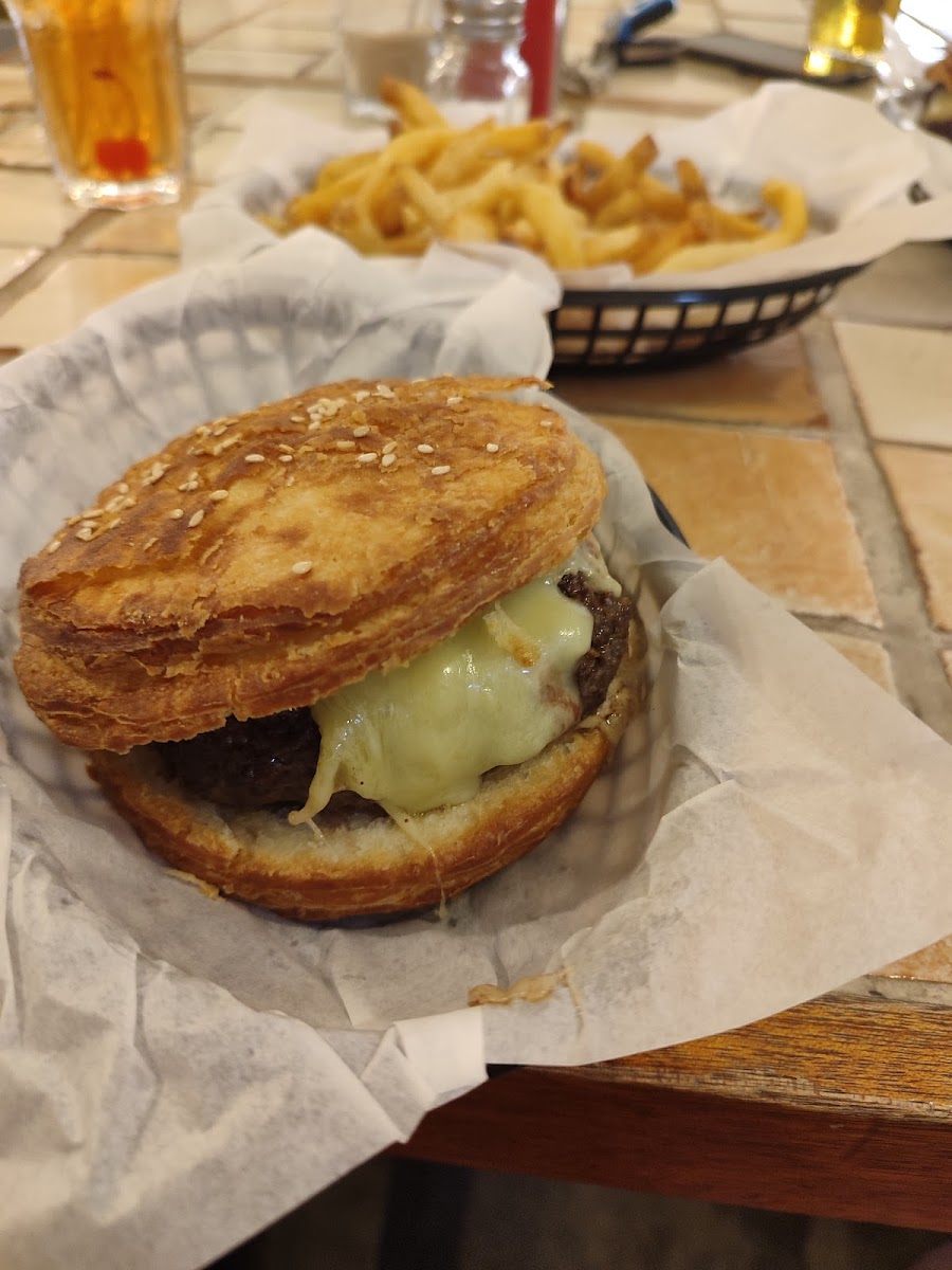 Clarke's Bar & Dining Room-6